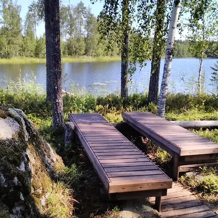 Chalet Mustajaervi *