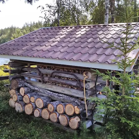 Mustajaervi Chalet