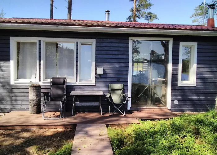 Mustajaervi 木屋 *