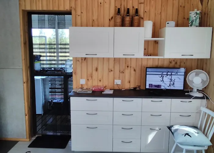 木屋 Mustajaervi *