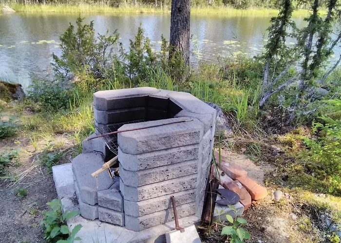 木屋 Mustajaervi Konnevesi